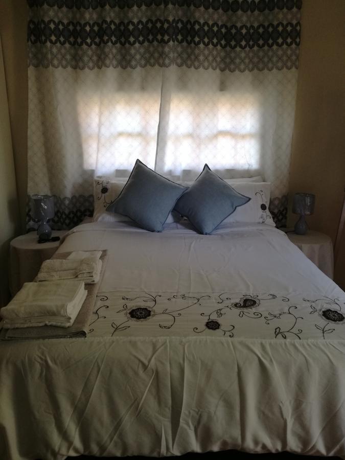 Mulmas Guest House Pretoria Exterior photo